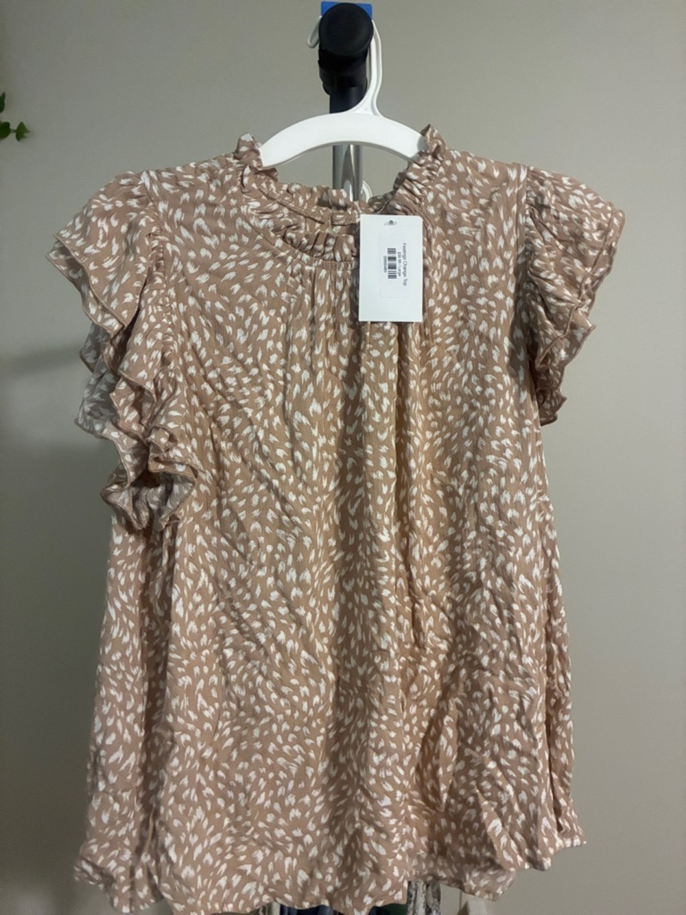 Women’s Ruffle Sleeve Blouse - Cream Speckle